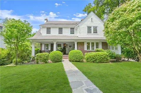 11 Colvin Rd, Scarsdale, NY 10583
