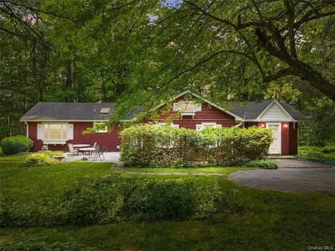 650 Old Croton Lake Rd, Yorktown, NY 10598
