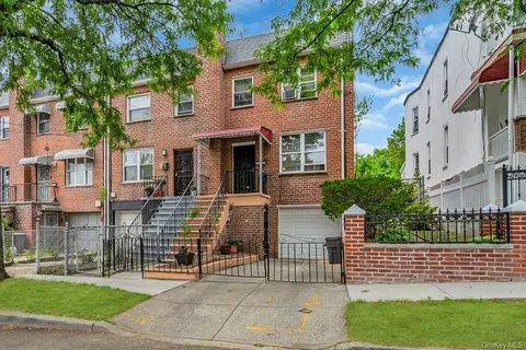 4109 Gunther Ave, Bronx, NY 10466