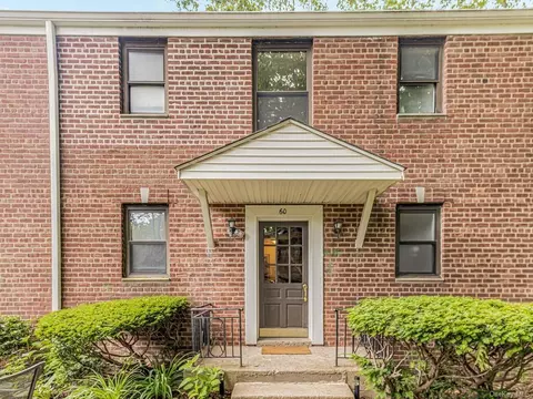 60 Rockledge Rd #1A, Greenburgh, NY 10530