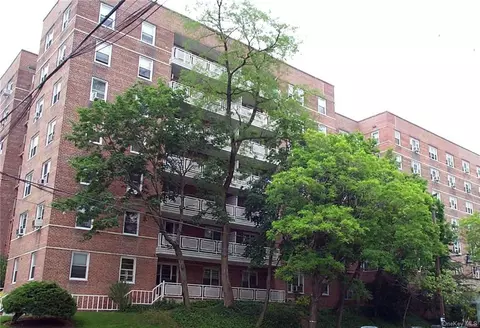 5601 Riverdale Ave #5B, New York, NY 10471