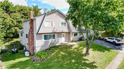 23 Barbara Dr, Warwick, NY 10990