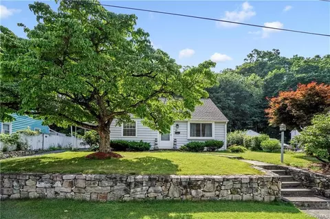 853 King St, Peekskill, NY 10566