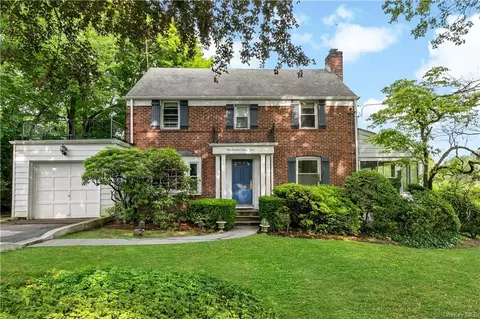 199 Glendale Rd, Greenburgh, NY 10583