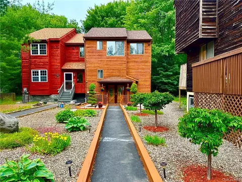 51 Alpine Dr, Woodridge, NY 12789