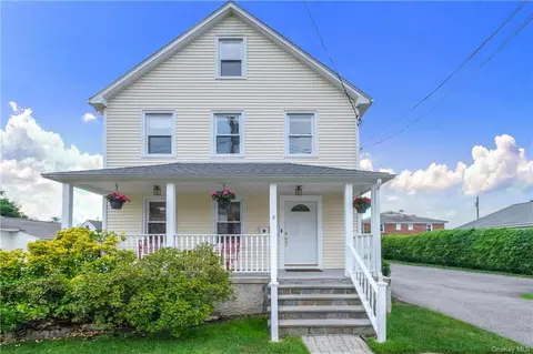 8 King St, Mount Pleasant, NY 10570
