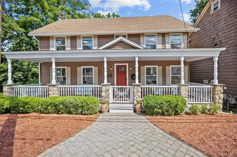 330 Main St, Cornwall, NY 12518