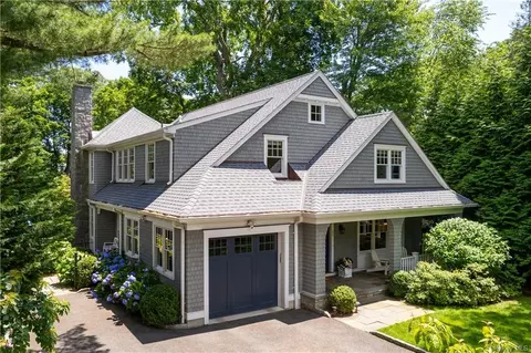 25 Davis Ave, Rye, NY 10580