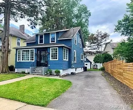 66 Stone Ave, Ossining, NY 10562