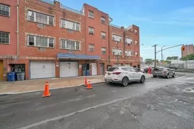 1004 Boynton Ave, New York, NY 10472