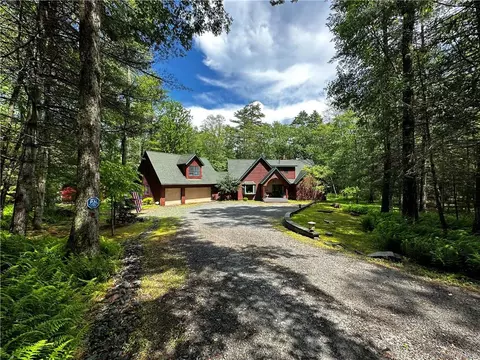 135 Timber Lake Dr, Highland, NY 12792