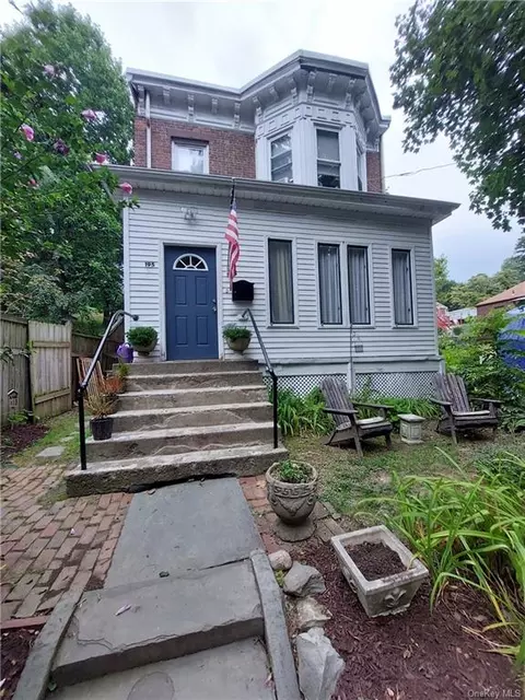195 City Ter, Newburgh, NY 12550