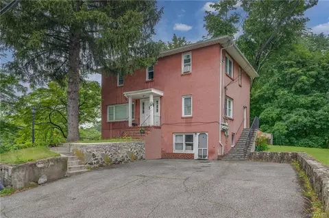 200 Buttonwood Ave, Cortlandt, NY 10567