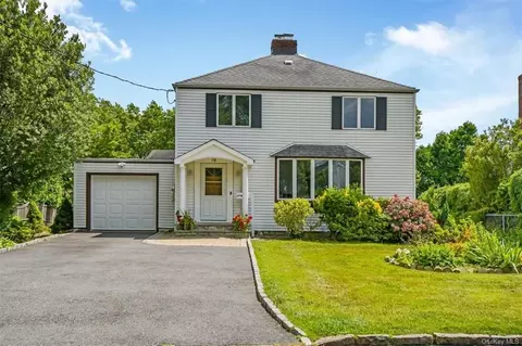 20 Myrtle Pl, Eastchester, NY 10709