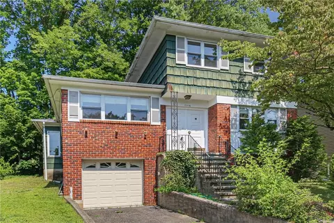 11 Garit Ln # A, Larchmont, NY 10538