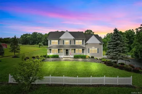 2 Judson Ln, Hamptonburgh, NY 10916
