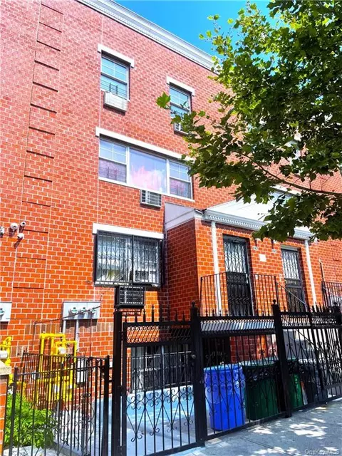 842 Bryant Ave, Bronx, NY 10474