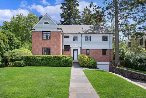 6 Montgomery Rd, Scarsdale, NY 10583