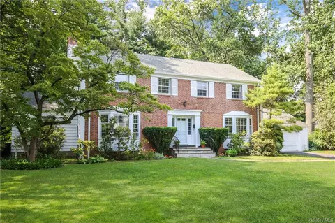 85 Catherine Rd, Scarsdale, NY 10583