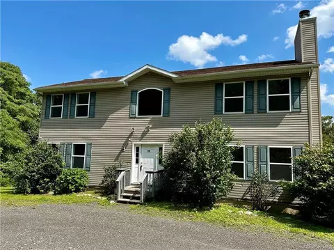 11 Crotty Ct, Mamakating, NY 12721