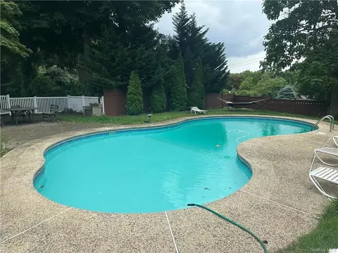 1 Keats Ave, Greenburgh, NY 10530