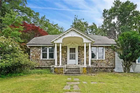 124 Bannon Ave, Cortlandt, NY 10511