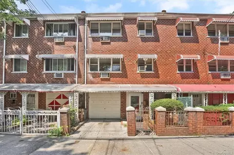 3421 Barker Ave, Bronx, NY 10467