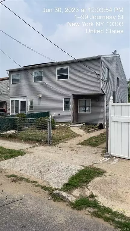 15 Journeay St, Staten Island, NY 10303