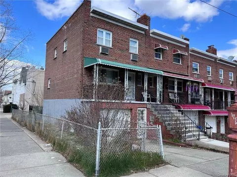 2301 Powell Ave, Bronx, NY 10462
