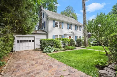 122 Edgemont Rd, Greenburgh, NY 10583