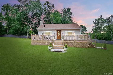 29 W Tusten Pl, Bethel, NY 12720