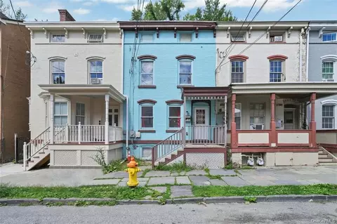 152 Lander St, Newburgh, NY 12550