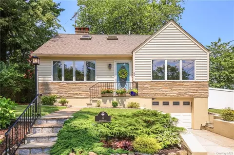 4 Holmes Ave, Greenburgh, NY 10530