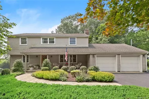 15 Lyncrest Rd, Cortlandt, NY 10567