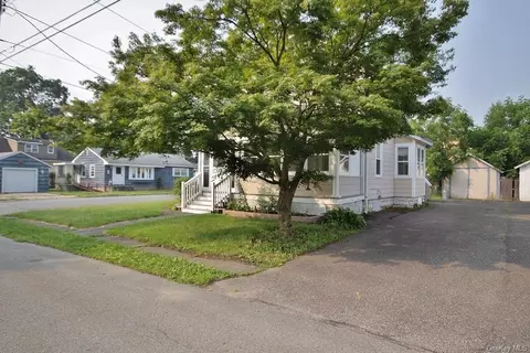 50 Erie St, Port Jervis, NY 12771