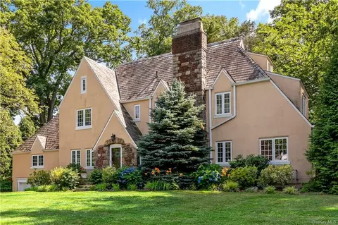 53 Claremont Rd, Scarsdale, NY 10583