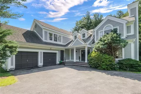 3 Avery Ct, Harrison, NY 10604