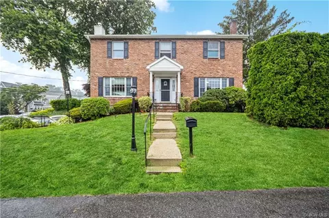 301 Brookline Ave, Mount Pleasant, NY 10532