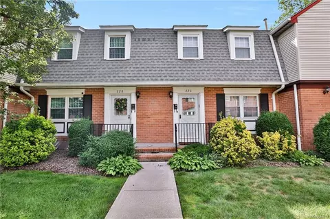 22 Milford Ln #C, Ramapo, NY 10901