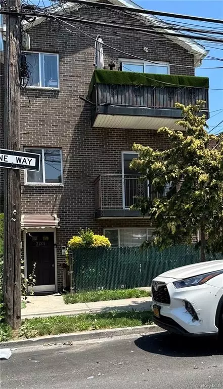 2134 Continental Ave, Bronx, NY 10461
