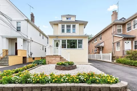 148 Brookside Ave, Mount Vernon, NY 10553