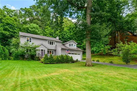 95 Ridge Rd, Greenburgh, NY 10502