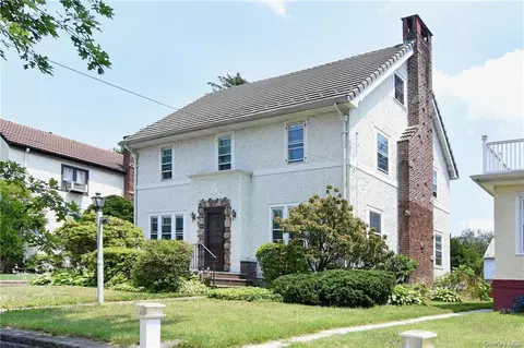423 N Fulton Ave, Mount Vernon, NY 10552