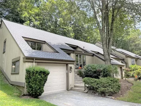 431 Heritage Hls #A, Somers, NY 10589