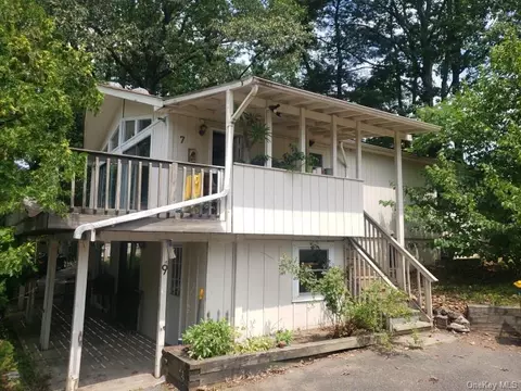 7 Perry Hill Rd # -9, Ulster, NY 12401