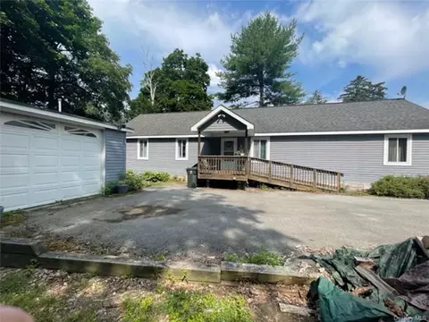 1127 State Route 17a, Greenwood Lake, NY 10925