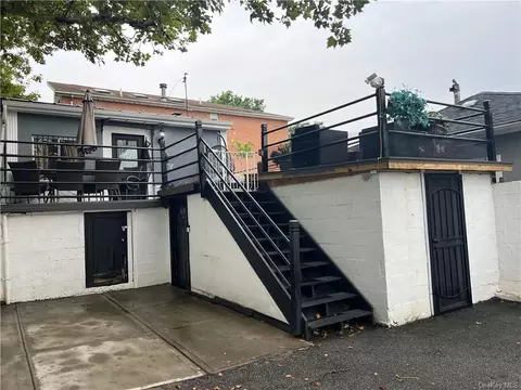2116 Pitman Ave, Bronx, NY 10466
