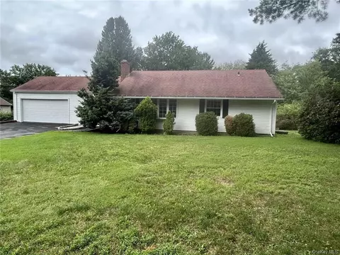 408 S Chelsea Rd, Greenburgh, NY 10603