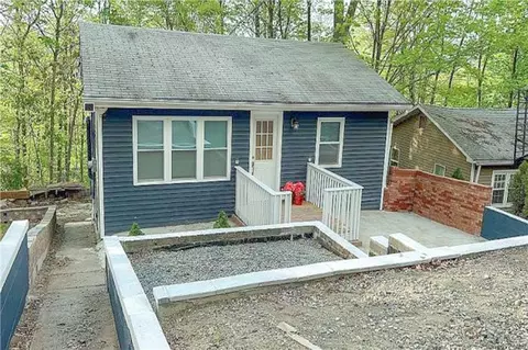34 Hillside Trl, Monroe, NY 10950