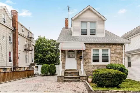 221 Edgewood Ave, Yonkers, NY 10704